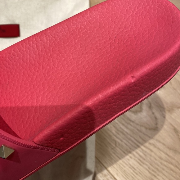 Valentino Rockstud Pool Slides - Picture 6 of 6